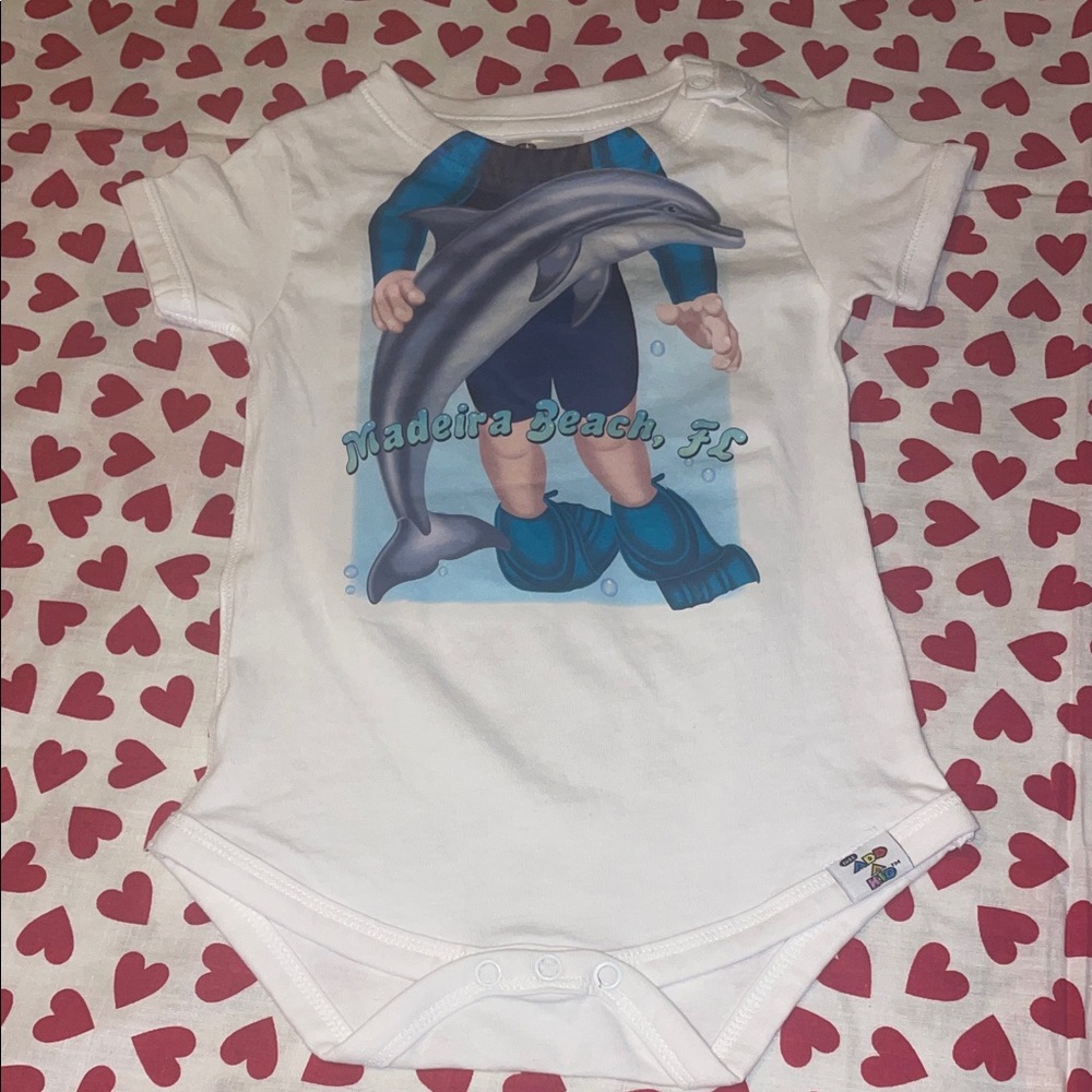 Blue & white Madeira Beach, FL' Dolphin Graphic onesie (12M)(nwot)